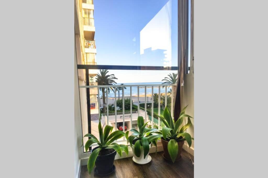 Apartamento Recien Reformado En Primera Linea Con Vistas A La Playa De La Almadraba Benicàssim Zewnętrze zdjęcie